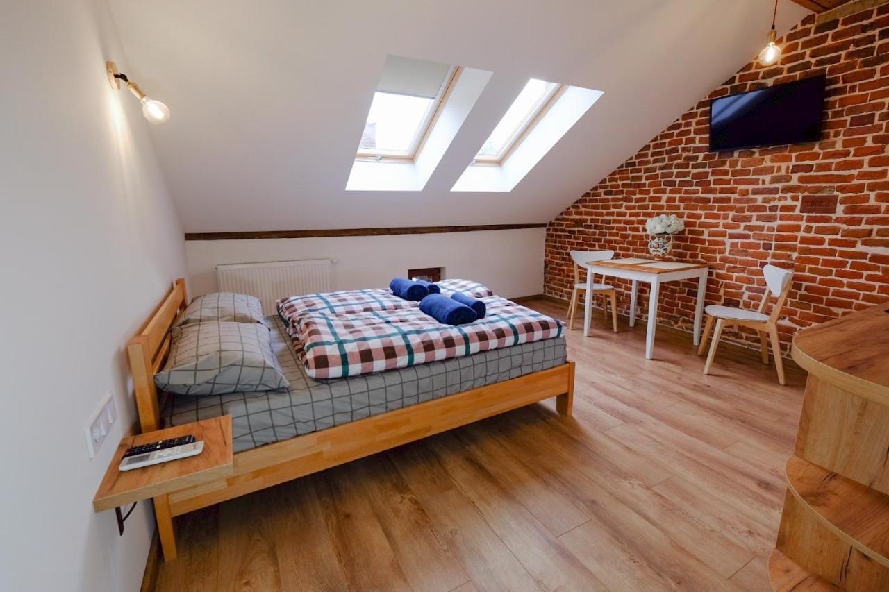 Apartments Galicia Lviv Ngoại thất bức ảnh