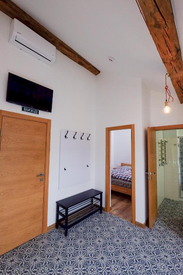 Apartments Galicia Lviv Ngoại thất bức ảnh