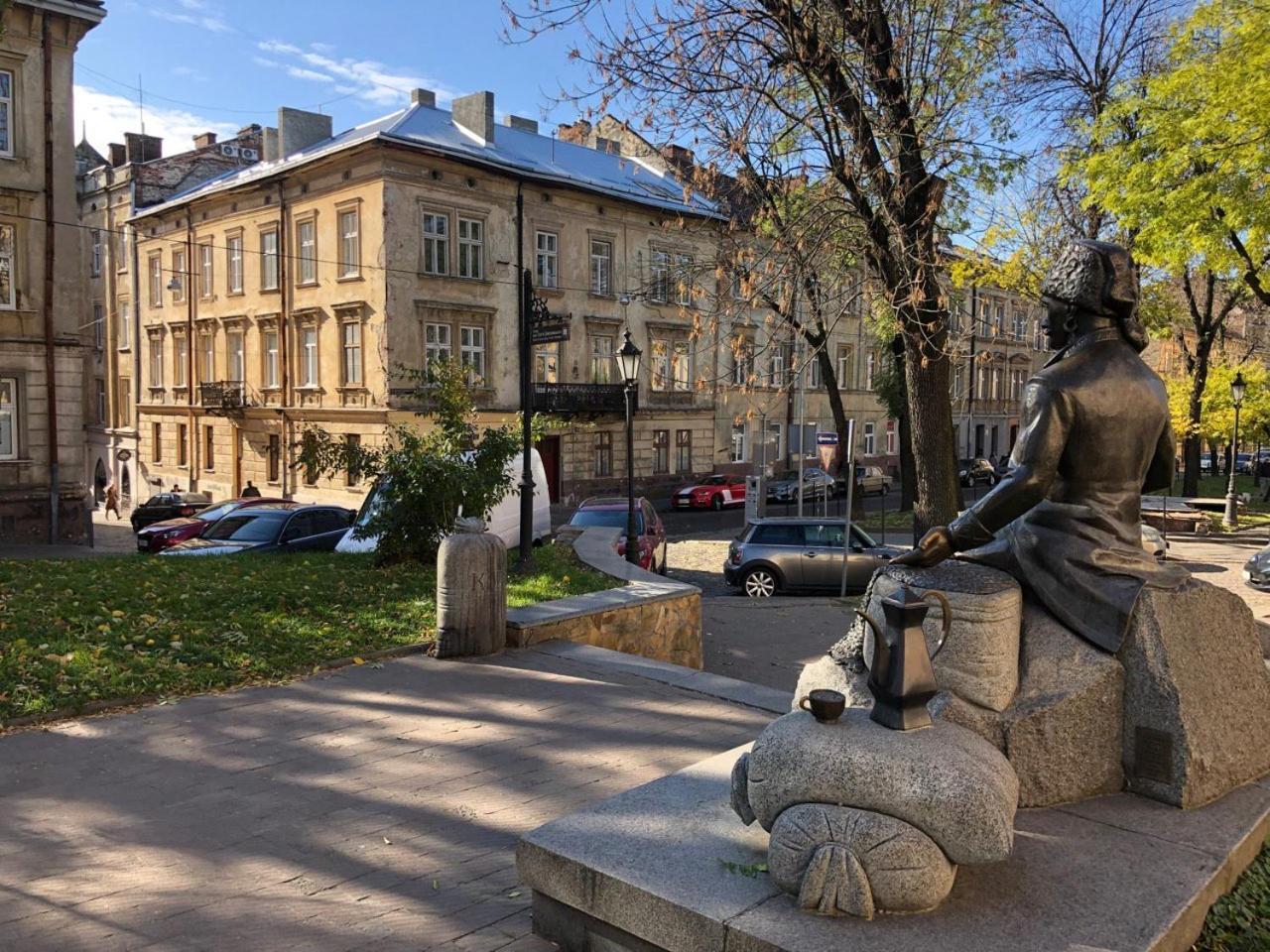 Apartments Galicia Lviv Ngoại thất bức ảnh