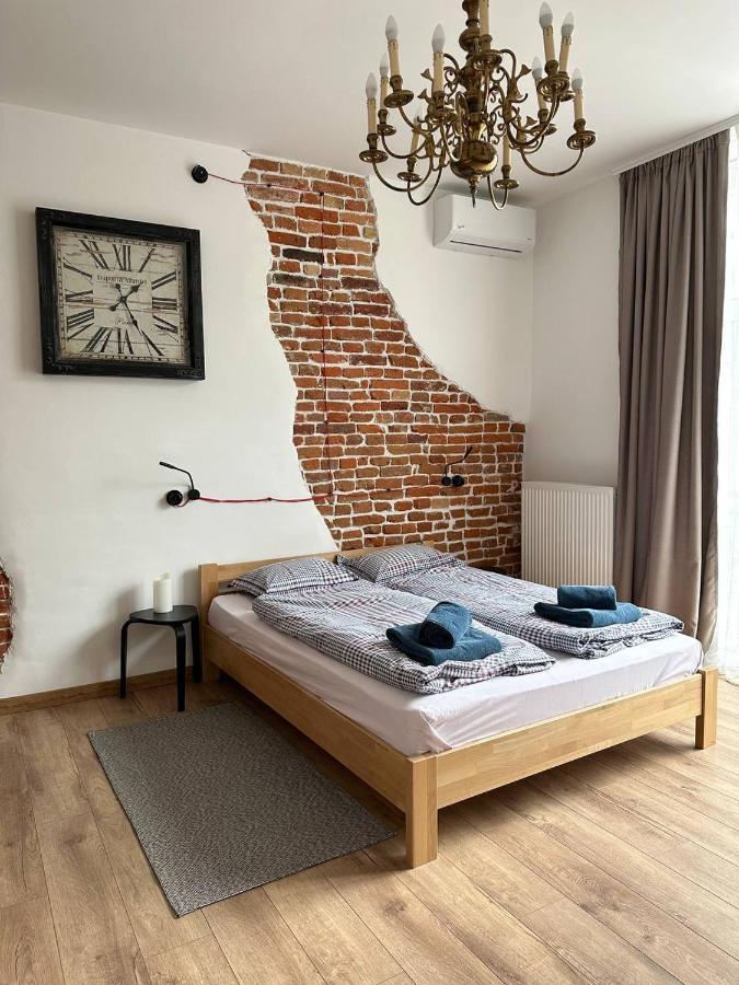 Apartments Galicia Lviv Ngoại thất bức ảnh